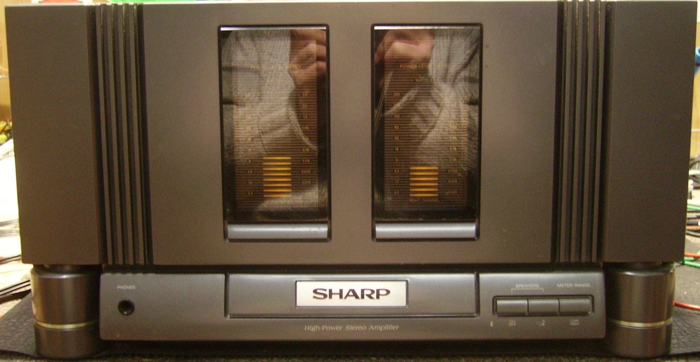 Endstufe Sharp SX8800H